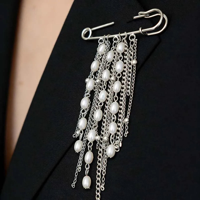 Sweet Cool Metal Chain Tassel Brooches for Women Men Fashion Silver Color Imitation Pearl Beaded Multi-Layer Brooch Jewelry