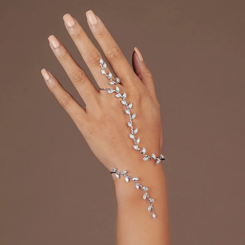 Sparkling Leaf Cubic Zircon Adjustable Finger Bracelet Luxury Crystal Open Cuff Bangle Hand Jewelry Wedding Bridal Accessories