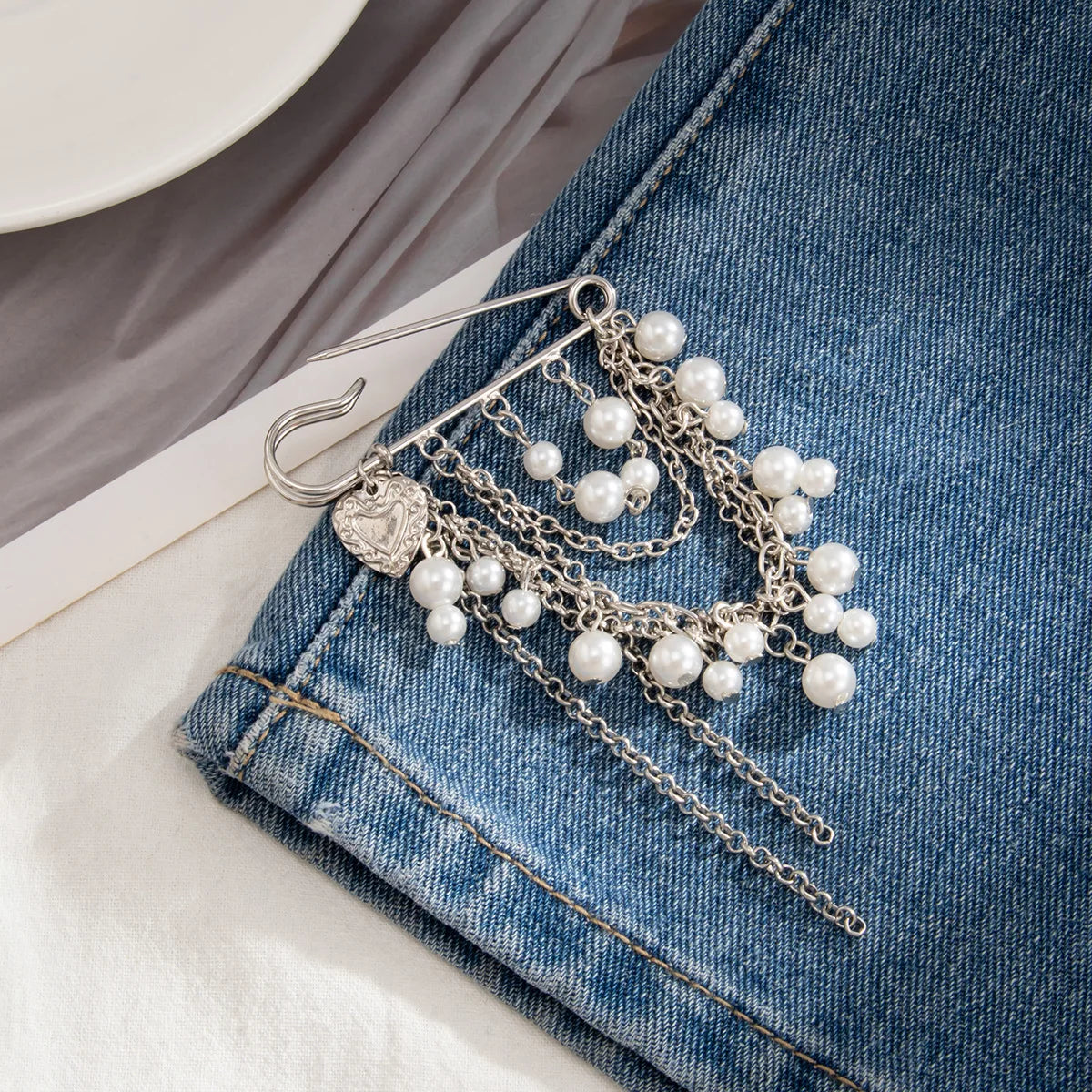 Creative Detachable Imitation Pearl Tassel Brooch Adjustable Trousers Jeans Safety Pin Convenient Versatile Clothing Accessories