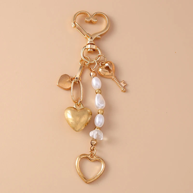 Aihua Cute Y2K Metal Shell Love Heart Key Chain Pearl Key Ring for Women Girl Handbag Pendants DIY Handmade Jewelry Accessories