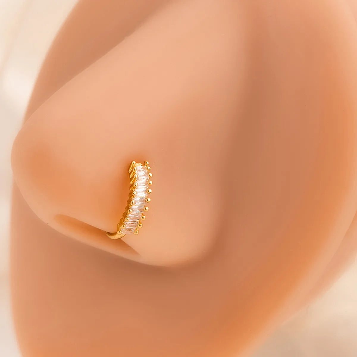 Hip-hop Rock Personality Shiny Inlaid Zircon Leaves Flowers No Piercing Nose Stud Nose Ring for Women Punk Jewelry Accessories