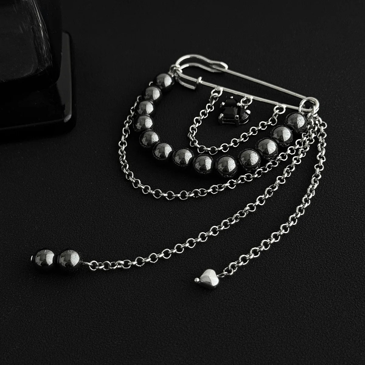 Black Crystal Heart Pendant Brooches Women Irregular CCB Beaded Chain Multi-Layer Tassel Brooch Pin Pants Ankle Chain Jewelry