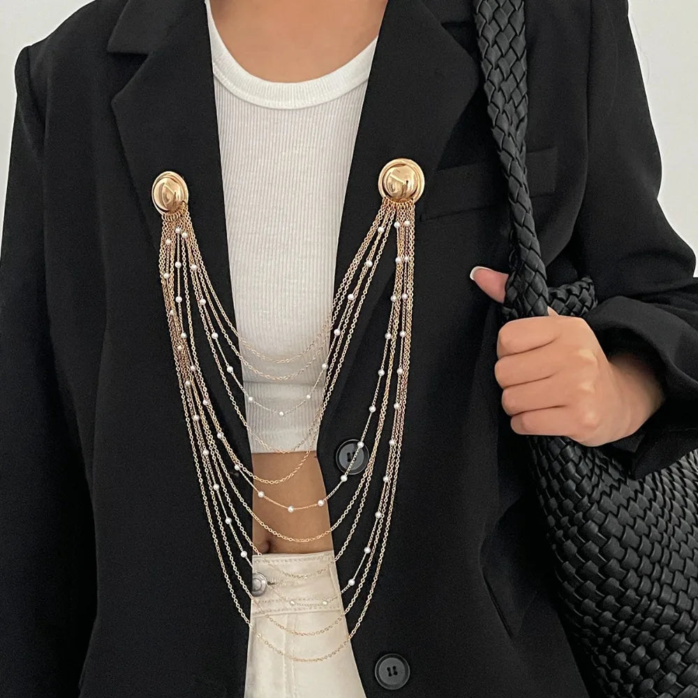 Double Round Buckle Pin Multi-layer Imitation Pearl Chain Long Tassel Brooches for Women Dress Decoration Suit Lapel Pin Jewelry